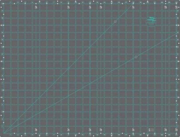 CREATIVE GRIDS CUTTING MAT - 18 x 24